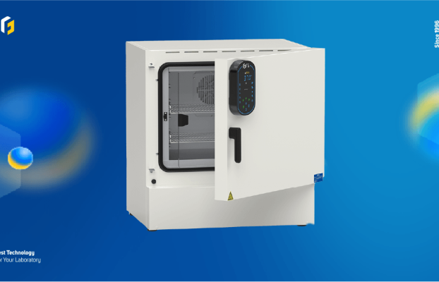 Cooled incubator